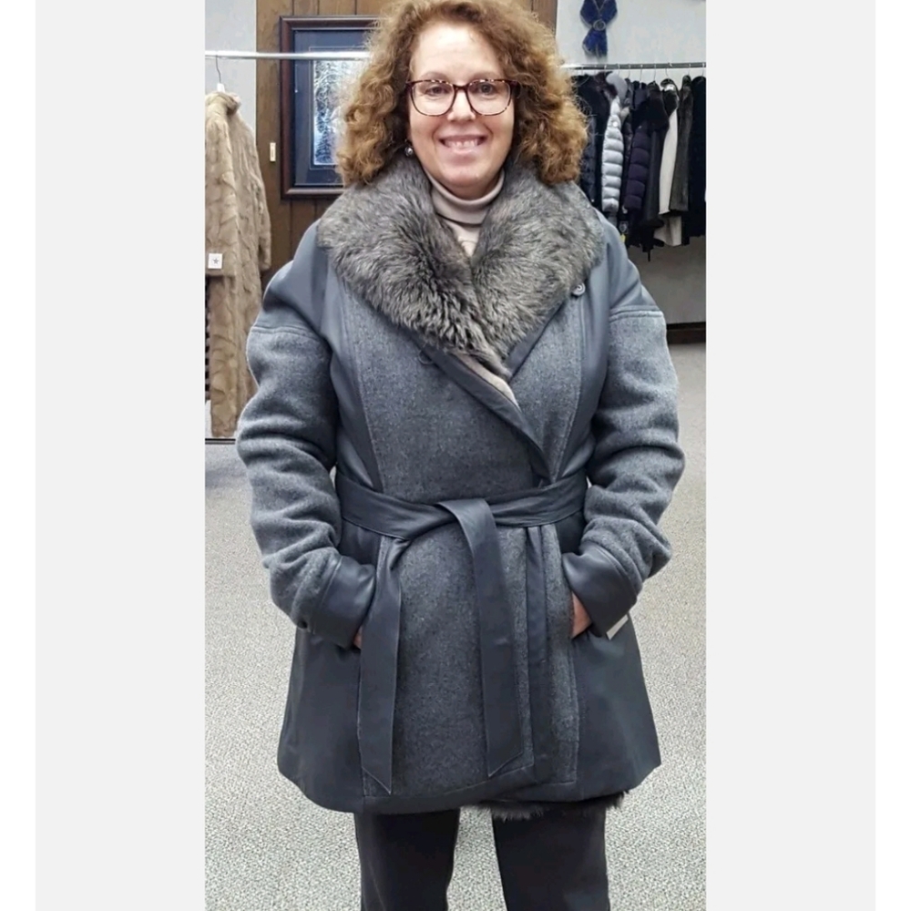 CLEARANCE 3 in 1 Jacket/Shearling/Vest